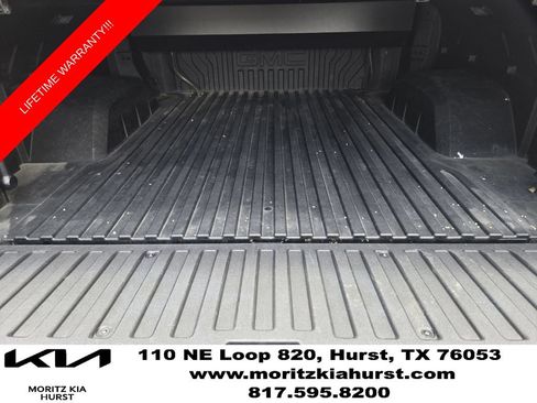 Used 2023 GMC Sierra 1500 Denali Ultimate AWD/4WD image 32