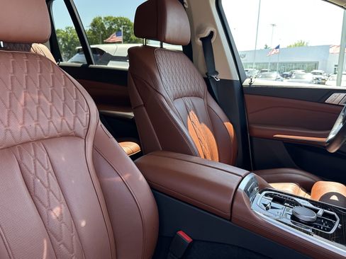 Certified 2026 BMW X7 xDrive40i image 34