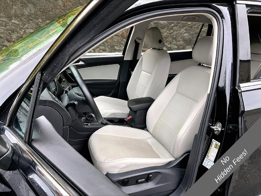 Used 2020 Volkswagen Tiguan SE AWD/4WD image 17
