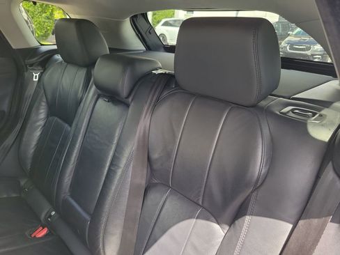 Used 2018 Land Rover Range Rover Evoque SE image 10