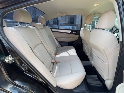 Used 2017 Subaru Legacy 2.5i Premium image 31