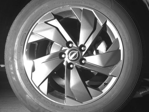 Used 2025 Nissan Rogue SV FWD image 13