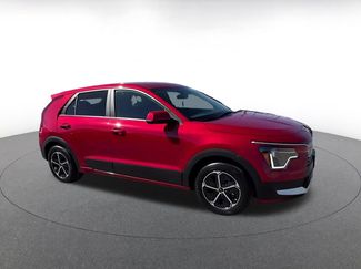 Used 2026 Kia Niro LX FWD video 2