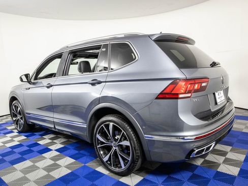Used 2024 Volkswagen Tiguan SEL R-Line AWD/4WD image 7