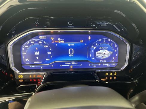 Certified 2024 Chevrolet Silverado 1500 LT AWD/4WD image 12