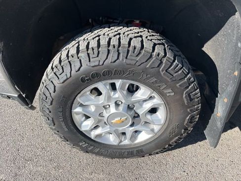 Used 2022 Chevrolet Silverado 3500 LT w/ Convenience Package AWD/4WD image 22
