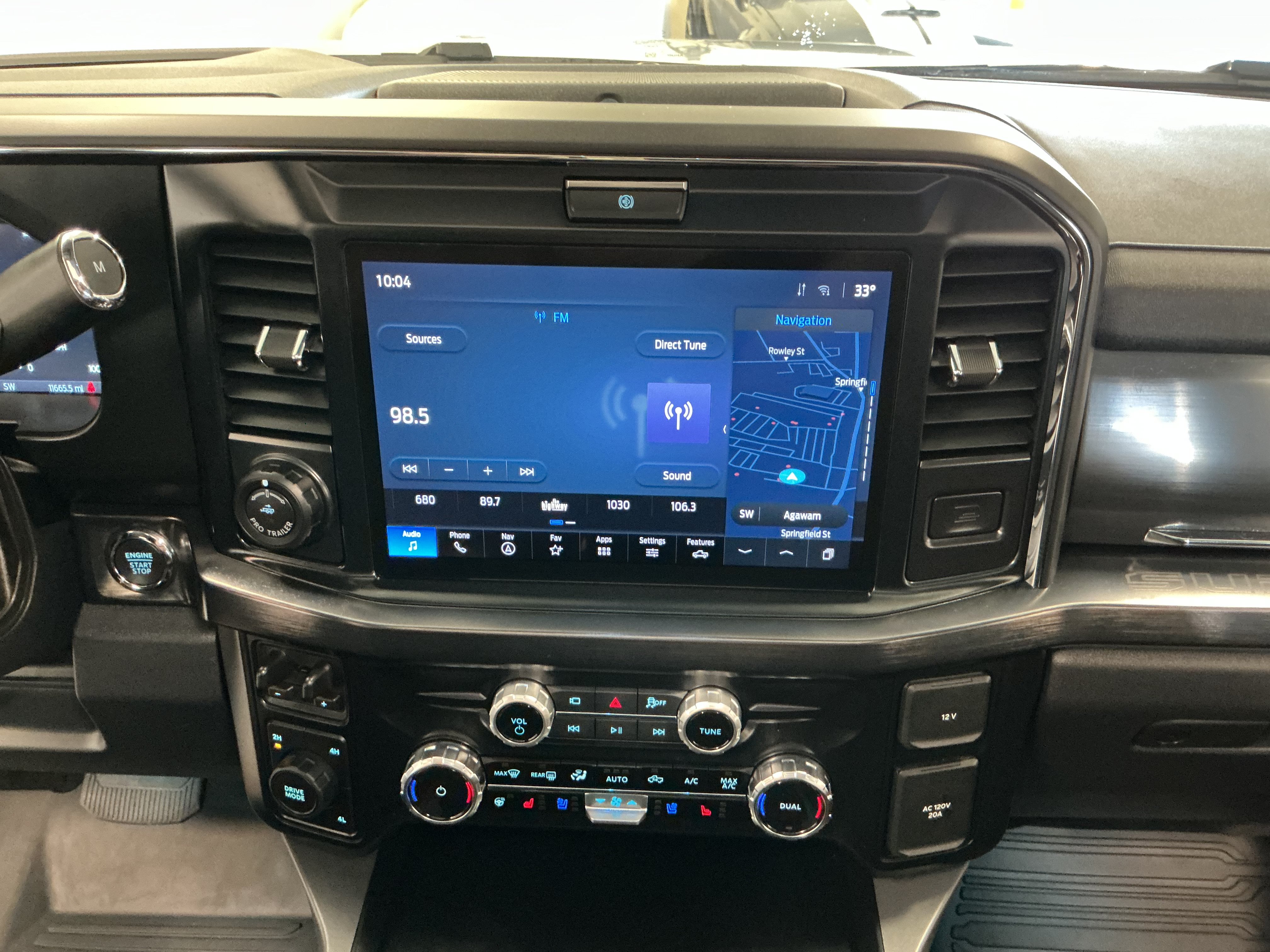 Used 2026 Ford F350 Lariat w/ Lariat Ultimate Package AWD/4WD image 24