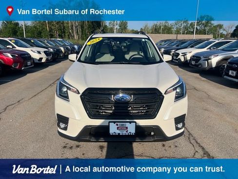 Certified 2024 Subaru Forester Premium AWD/4WD image 8