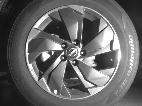 Used 2025 Nissan Rogue SV AWD/4WD image 12
