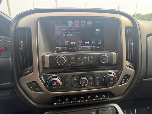 Used 2017 GMC Sierra 1500 Denali w/ Denali Ultimate Package AWD/4WD image 19