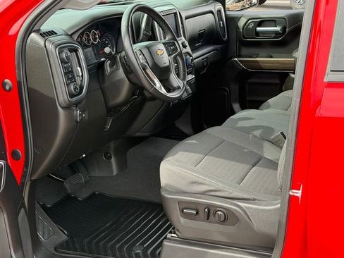 Used 2021 Chevrolet Silverado 1500 LT AWD/4WD image 11