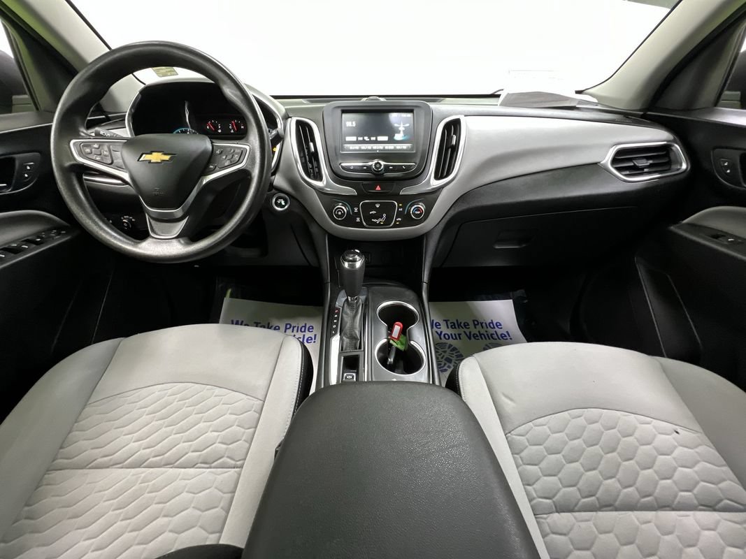 Used 2018 Chevrolet Equinox LS FWD image 17