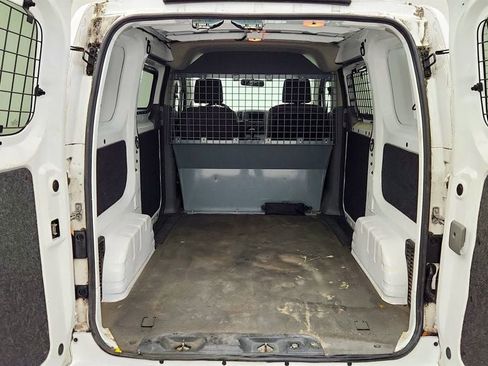 Used 2021 Nissan NV200 SV w/ Sliding Door Glass Package image 20