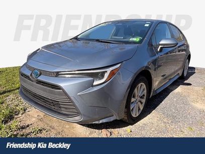 Used 2024 Toyota Corolla LE w/ LE Convenience Package