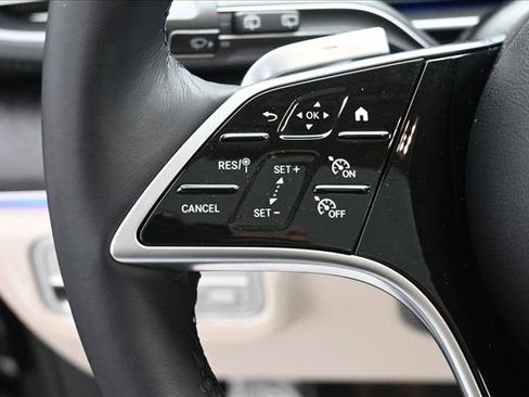 Certified 2026 Mercedes-Benz GLE 450 4MATIC image 11