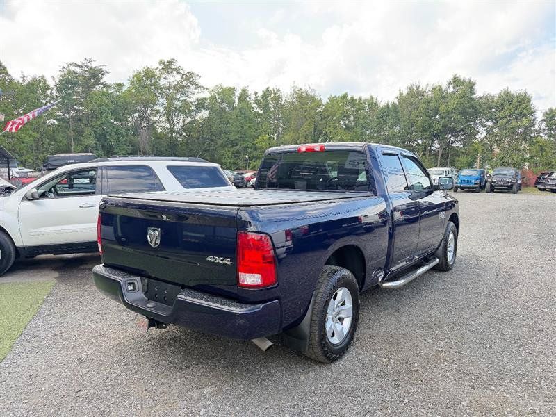 Used 2018 RAM 1500 Express AWD/4WD image 4