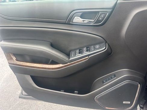Used 2015 Chevrolet Tahoe LT RWD image 19