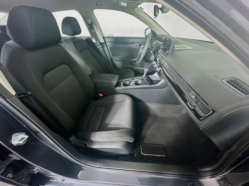 Used 2023 Honda Civic LX image 28
