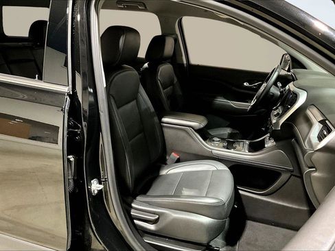 Used 2023 GMC Acadia SLT image 7