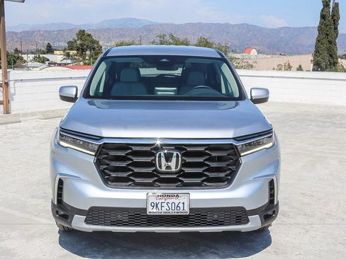 Certified 2024 Honda Pilot EX-L image 2