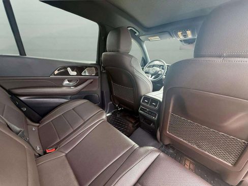 Used 2023 Mercedes-Benz GLS 450 4MATIC image 21