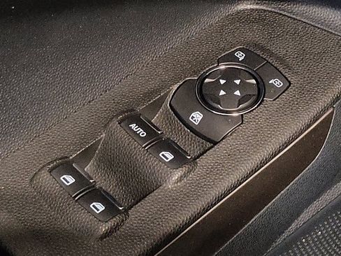 Used 2020 Ford EcoSport SE FWD image 27