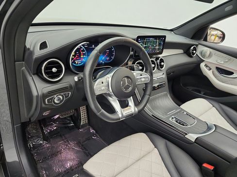 Certified 2021 Mercedes-Benz GLC 43 AMG 4MATIC image 9