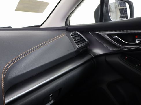 Used 2021 Subaru Crosstrek 2.5i Limited w/ Moonroof Package 2 image 7