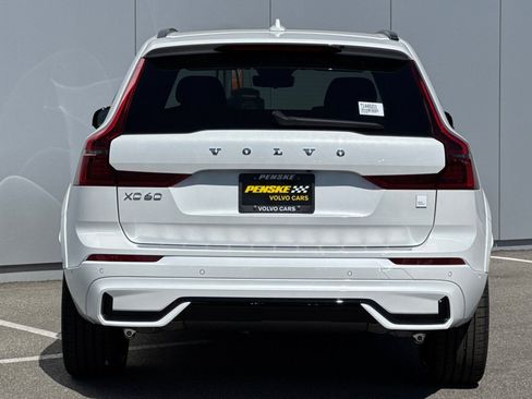 New 2026 Volvo XC60 T8 Polestar w/ Protection Package Premier AWD/4WD image 4