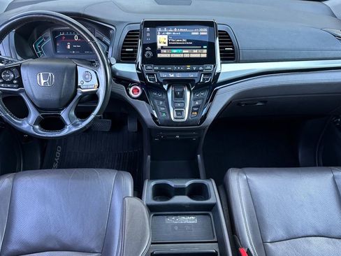 Used 2018 Honda Odyssey Elite image 13
