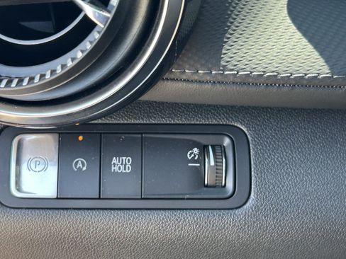 Used 2026 Chevrolet Equinox LT w/ Safety and Technology Package FWD image 19
