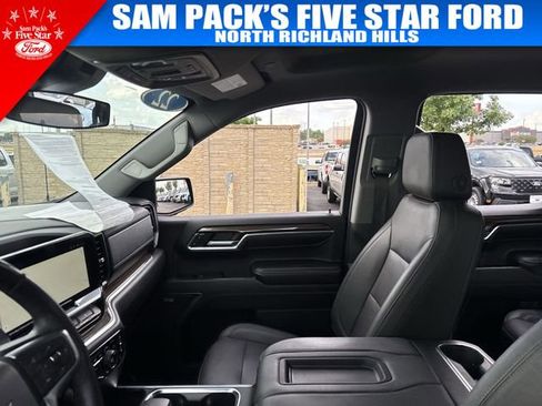 Used 2022 Chevrolet Silverado 1500 RST w/ Convenience Package II image 13