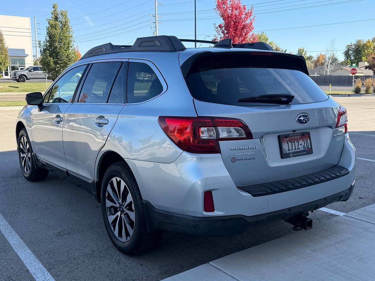 Used 2017 Subaru Outback 2.5i Limited AWD/4WD image 10