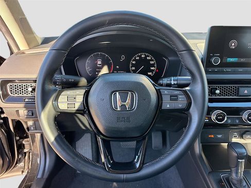Used 2024 Honda Civic EX image 13