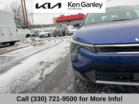 Used 2025 Kia K4 EX image 18