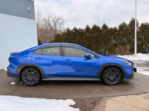 Used 2022 Subaru WRX Limited image 3