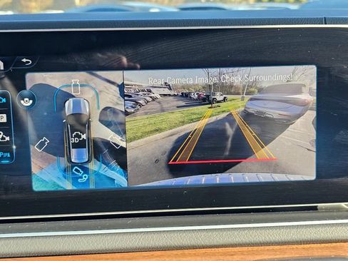 Used 2026 Mercedes-Benz GLS 450 4MATIC image 40