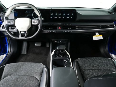 Used 2025 Kia K4 GT-Line w/ GT-Line Sunroof Package FWD image 18