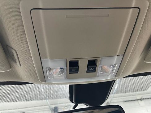 Used 2011 Lincoln MKX AWD w/ 102A Rapid Spec Order Code image 33