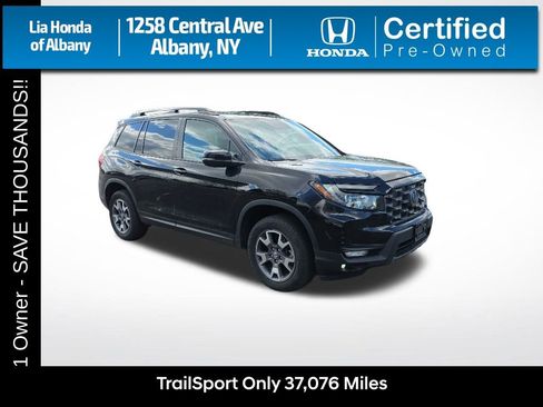 Used 2023 Honda Passport TrailSport image 1