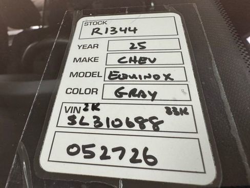 Used 2025 Chevrolet Equinox LT FWD image 25