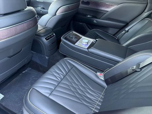 New 2026 Genesis G90 3.5T AWD/4WD image 12