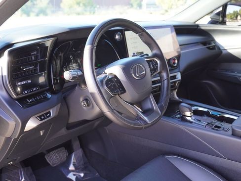 Used 2025 Lexus RX 350 Premium FWD image 26