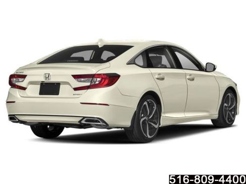 Used 2018 Honda Accord Sport image 2