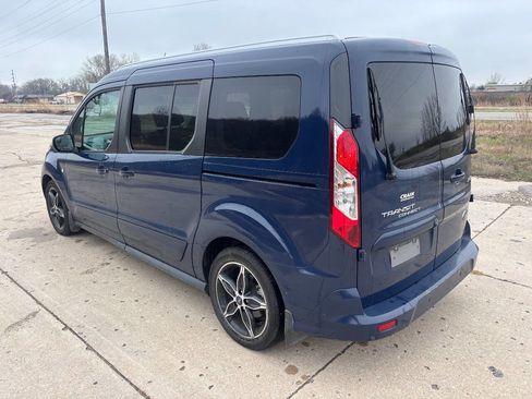 Used 2018 Ford Transit Connect XLT image 8