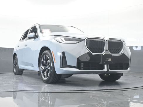 Used 2025 BMW X3 xDrive30i image 68
