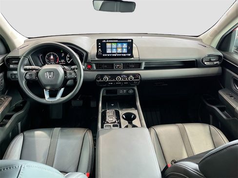 Used 2025 Honda Pilot EX-L image 21