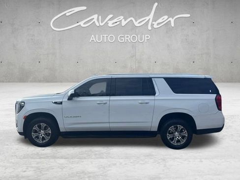 Used 2022 GMC Yukon XL SLE w/ Max Trailering Package image 10
