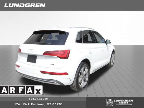 Used 2023 Audi Q5 Premium w/ Convenience Package AWD/4WD image 4