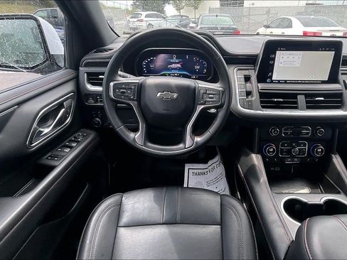 Used 2023 Chevrolet Suburban RST w/ Luxury Package AWD/4WD image 5